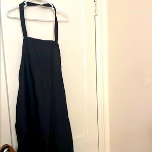 new infinity black apron one size